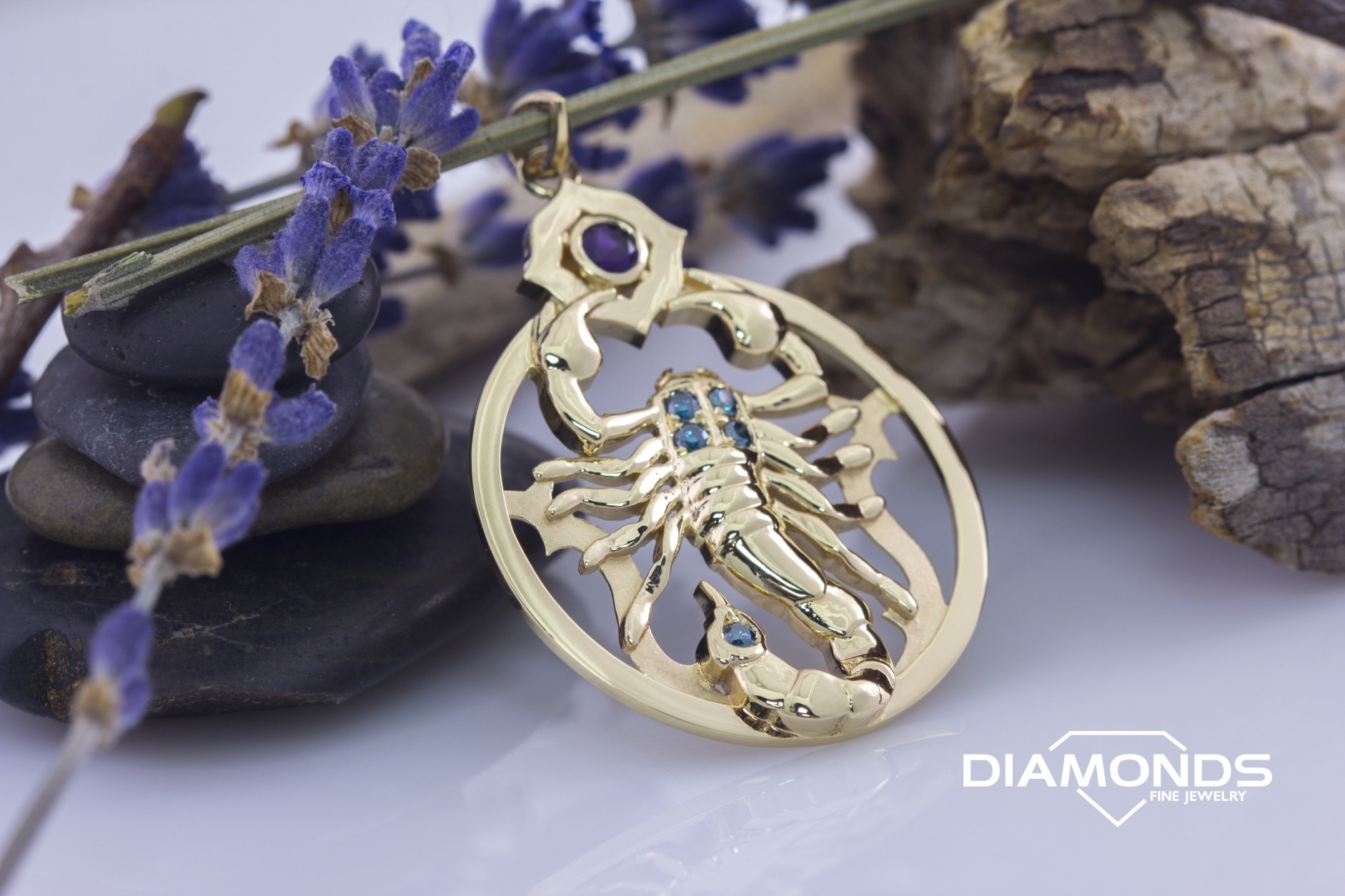 amathyst, pendant, scorpion, yellow gold