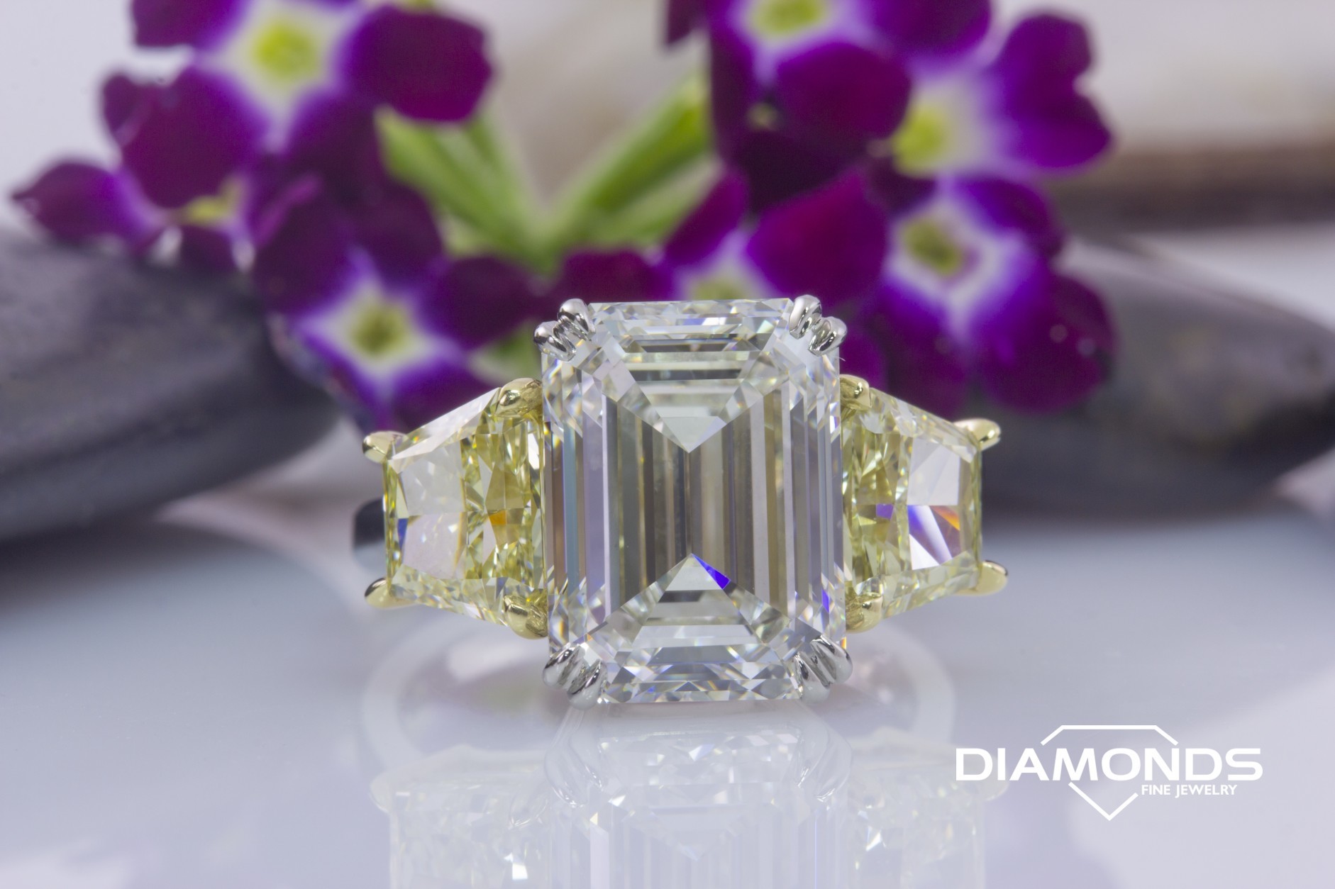 2 tone, 4 prong, diamond, emerald cut, fancy yellow, trapezoid, yellow gold